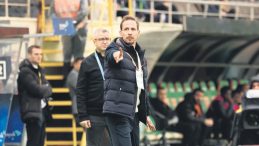 Alanyaspor Kaybetti, İstifa Sesleri Y&uuml;kseldi