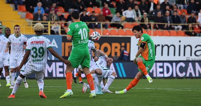 Alanyaspor, Konyaspor Engeli 2 Golle Aştı!