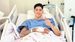 Ameliyat Ge&ccedil;iren Edson Alvarez'den 4 Haftalık Ara