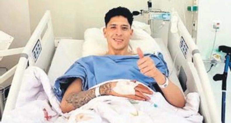 Ameliyat Ge&ccedil;iren Edson Alvarez'den 4 Haftalık Ara