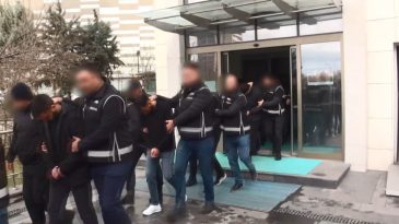 Ankara'da Su&ccedil; &Ouml;rg&uuml;t&uuml;ne Y&ouml;nelik Operasyon: 23 Kişi Tutuklandı