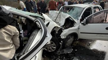 Antalya-Isparta Yolunda Korkun&ccedil; Kaza: 6 &Ouml;l&uuml;, 6 Yaralı
