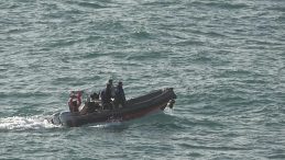 Antalya'da Dalgalarla M&uuml;cadele Eden İki Kişi Deniz Polisi Tarafından Kurtarıldı!