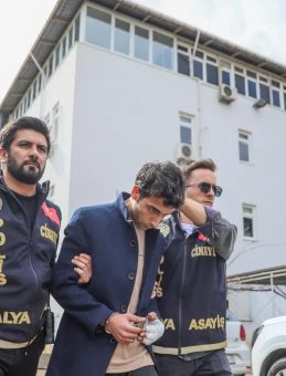 Antalya'da İnternetten Tanıştığı İlhan'ı &Ouml;ld&uuml;ren Zanlının Savunması Şaşırttı!