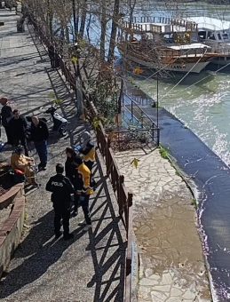 Antalya'da İntihar Girişimi: Son Anda Kurtarıldı!