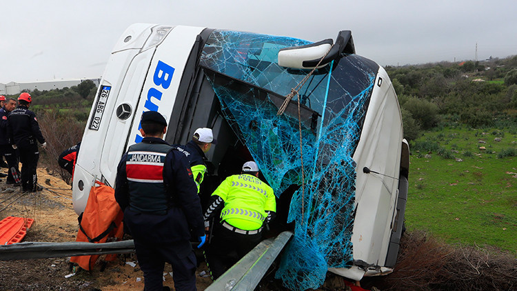 Antalya’daki Otobüs Kazasında Yeni Bilgiler: 'Şoförün Mesleki Deneyimi 4. Günüymüş'