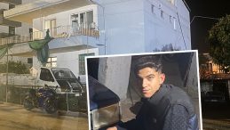 Arkadaşına Selam Vermek İ&ccedil;in Kornaya Bastı, &Ouml;ğrendiği Ger&ccedil;ekle Şok Oldu