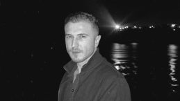 Arnavutk&ouml;y'de Dehşet: Kardeşler Arasında Tartışma Sonucu 1 Kişi Hayatını Kaybetti