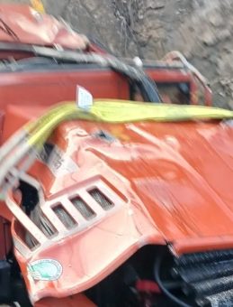 Artvin'de Trakt&ouml;r Devrildi: K&ouml;y Muhtarı Hayatını Kaybetti!