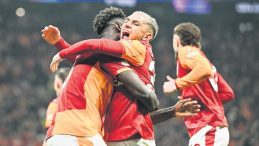 Aslanım İtalya'ya D&ouml;n&uuml;yor