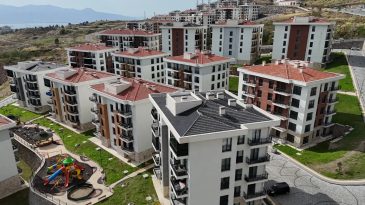 Asrın İnşasının &Ouml;rneği Yok