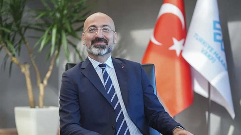 Avrupa'da T&uuml;rklerin &Uuml;niversiteli Olmasına Ayrımcılık Engeli: Alternatif Olarak &Uuml;niversiteye Gitmemeniz &Ouml;neriliyor!