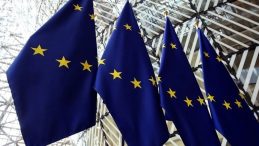 Avrupa'nın Yaşlanma Sorunu: AB Ortanca Yaşı 44,9&rsquo;a Ulaştı