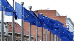 Avrupalıların &Uuml;&ccedil;te İkisi G&uuml;vende Hissetmiyor