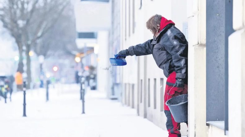 Avrupa&rsquo;da Hayat Durma Noktasına Geldi
