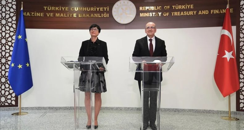 AYB'den 2 T&uuml;rk bankasına 200 milyon euroluk kredi