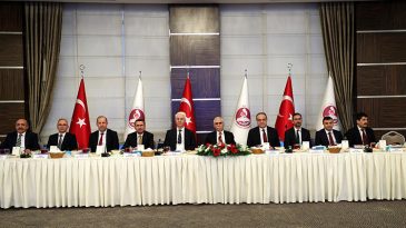 AYM Başkanı &Ouml;zkaya, HDP'nin Kapatma Davası &Uuml;zerine A&ccedil;ıklamalarda Bulundu