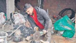 Azmiyle Herkese &Ouml;rnek Oldu