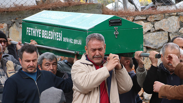 Babaanne ve Torunuyla Veda T&ouml;reni D&uuml;zenlendi