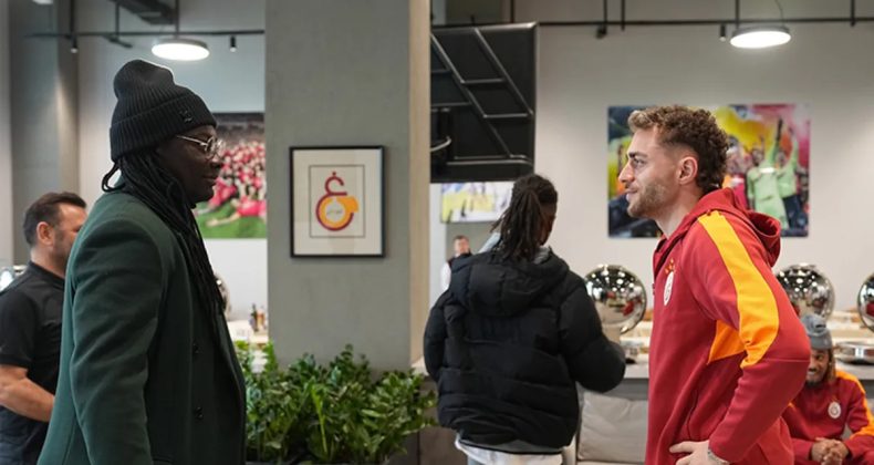 Bafetimbi Gomis Galatasaray'ı Ziyaret Etti!