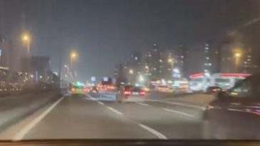 Bah&ccedil;elievler'de Trafikte Makas Attıkları Anlar Sosyal Medyada Yayınlanan 2 S&uuml;r&uuml;c&uuml; Yakalandı