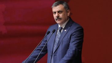 Bakan &Ccedil;ift&ccedil;i: T&uuml;rkiye Y&uuml;zyılı'nı g&uuml;&ccedil;l&uuml; bir şekilde geleceğe taşıyacağız