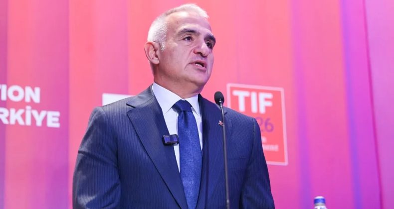 Bakan Ersoy Duyurdu: Turizm Hedefi 68 Milyar Dolar Gelir