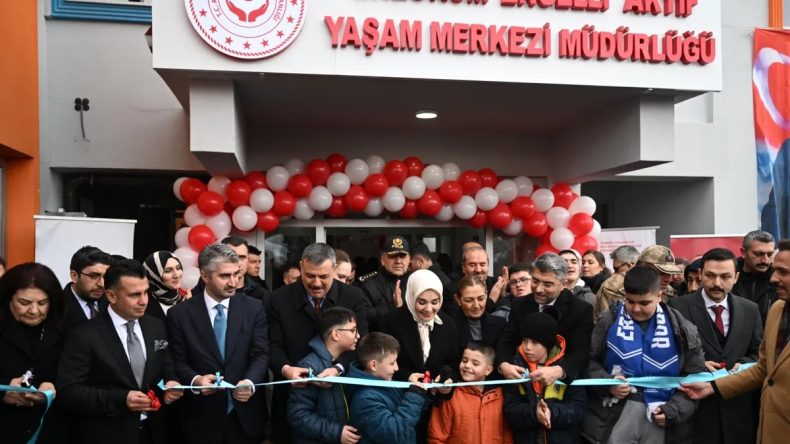 Bakan G&ouml;ktaş Erzurum'da Engelli Aktif Yaşam Merkezi'nin A&ccedil;ılışına Katıldı
