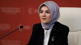 Bakan G&ouml;ktaş'tan İBB'ye ait "&Ccedil;ocuk Etkinlik Merkezi" ile ilgili a&ccedil;ıklama: Bu mesele, bizim i&ccedil;in siyasetten bağımsız bir konudur