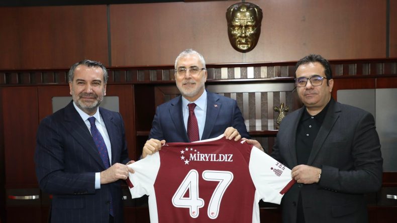 Bakan Işıkhan: Kadınlarda İşsizlik Oranı, 13 Yılın En D&uuml;ş&uuml;k Seviyesinde