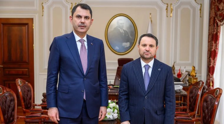 Bakan Kurum'dan Adalet Bakanı G&uuml;rlek'e Hayırlı Olsun Ziyareti