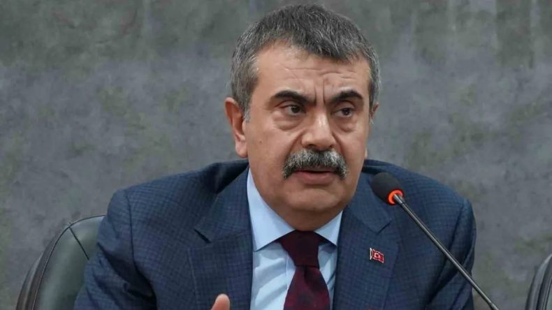 Bakan Tekin: "Muhalefetin yaklaşımı sadece yalanlar ve iftiralar &uuml;zerine kurulu"