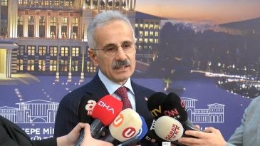 Bakan Uraloğlu, 'K&uuml;lliye'de Ramazan' Etkinlik Alanını Ziyaret Etti