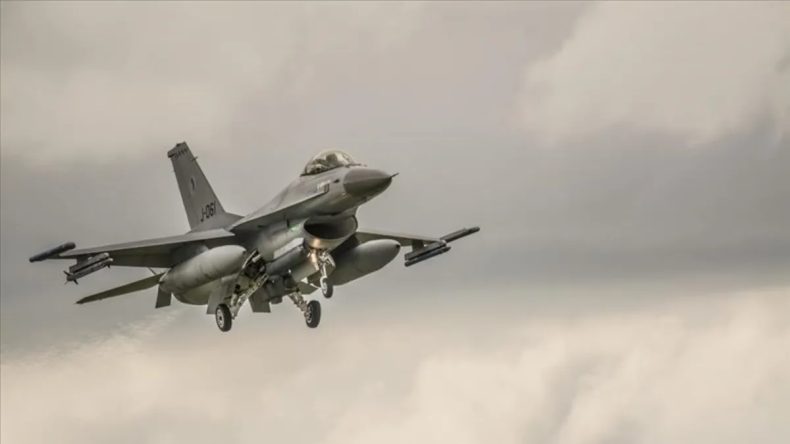 Balıkesir'de F-16 U&ccedil;ağının Kazaya Uğraması Sonucu Pilot Hayatını Kaybetti