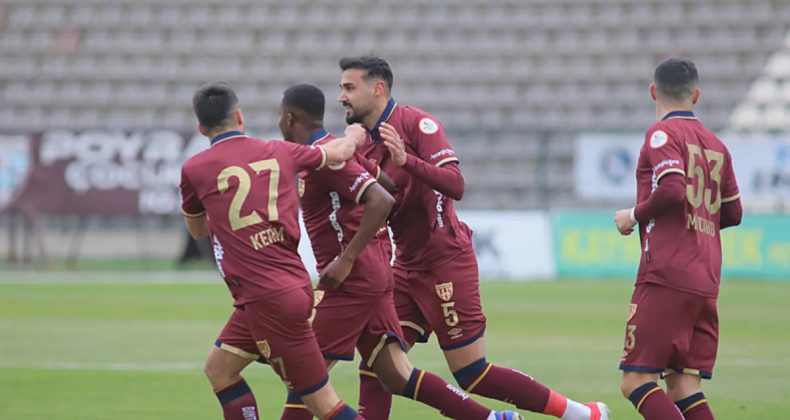 Bandırmaspor, Vanspor FK'yi Mağlup Etti