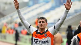 Başakşehir'de Kazımcan Karataş İlk Ma&ccedil;ını Oynadı!