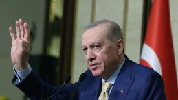 Başkan Erdoğan&rsquo;a Doğum G&uuml;n&uuml; İ&ccedil;in S&uuml;rpriz Şarkı ve Video: Nice Yıllara Reis