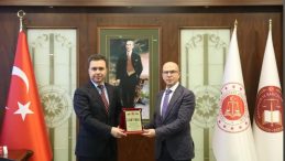 Başsavcıvekili G&uuml;ven, yeni g&ouml;rev yeri İstanbul&rsquo;a uğurlandı