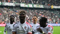 Beşiktaş, Kocaeli&rsquo;de Zafere Ulaşmayı Başardı! Agbadou&rsquo;nun Gol&uuml; ile 3 Puanı Aldı