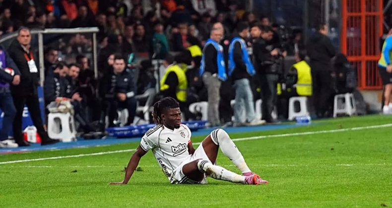 Beşiktaş'ta El Bilal Toure Şoku! Galatasaray Maçında Oynayacak Mı?