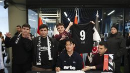 Beşiktaş'ta Hyeon-gyu Oh Taraftarlarla Buluştu!