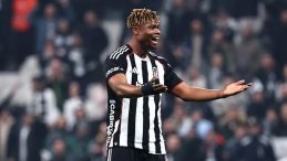 Beşiktaş'ta yeni transfer Emmanuel Agbadou'dan ilk ma&ccedil;ında asist sevinci!