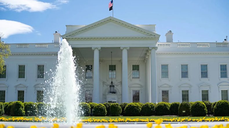 Beyaz Saray'dan A&ccedil;ıklama: ABD, Rusya ve Ukrayna Abu Dabi'de Bir Araya Gelecek!