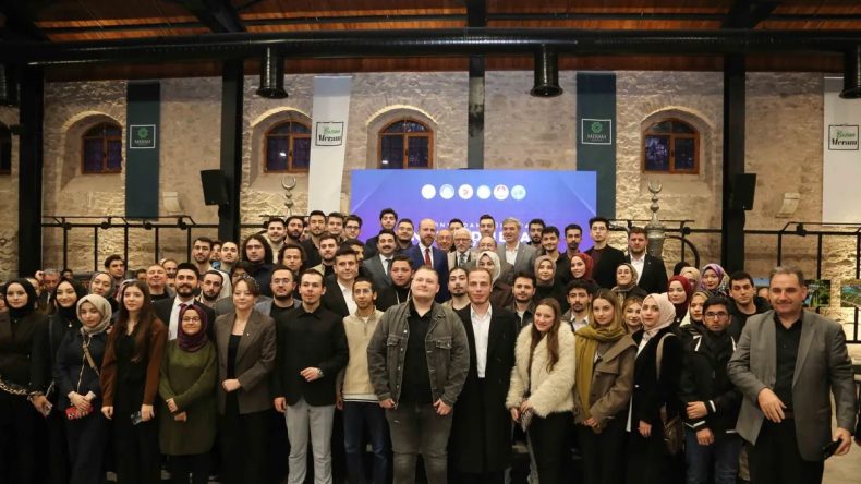 Bilal Erdoğan Gençlerle Buluştu!