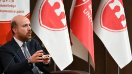 Bilal Erdoğan, &Uuml;sk&uuml;p&rsquo;te M&uuml;jdeli Haberi Duyurdu: Dev Camii Projesinde Son Aşama