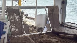 Bodrum'da Sahil Fırtınası: İşletmeler Zor Durumda!