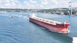 Boğazlardan Ge&ccedil;en Gemi Sayısı 84 Bini Aştı