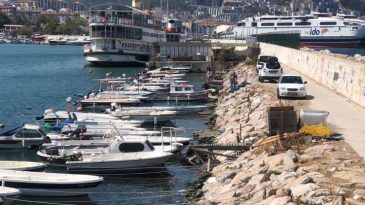 Bursa'da &Uuml;z&uuml;c&uuml; Olay! 5 Yaşındaki &Ccedil;ocuk Denizde Hayatını Kaybetti, Annesi Kurtarıldı