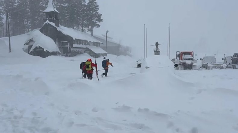 California&rsquo;da &Ccedil;ığ Felaketi: Hayatını Kaybedenlerin Sayısı 9'a Y&uuml;kseldi