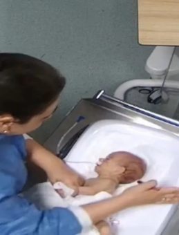 Cani hemşire Hazal Dırık mahkemede: 5 g&uuml;nl&uuml;k Deniz Esin bebeği engelli bırakmıştı! Savunması kan dondurdu&hellip;